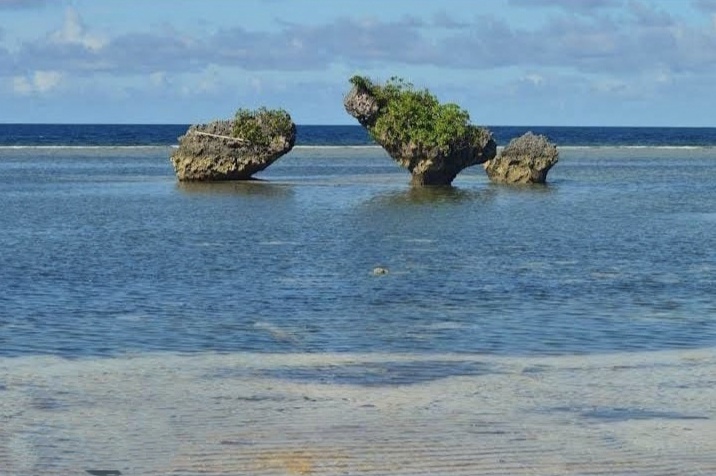 PANTAI WACU TOLU BOTO